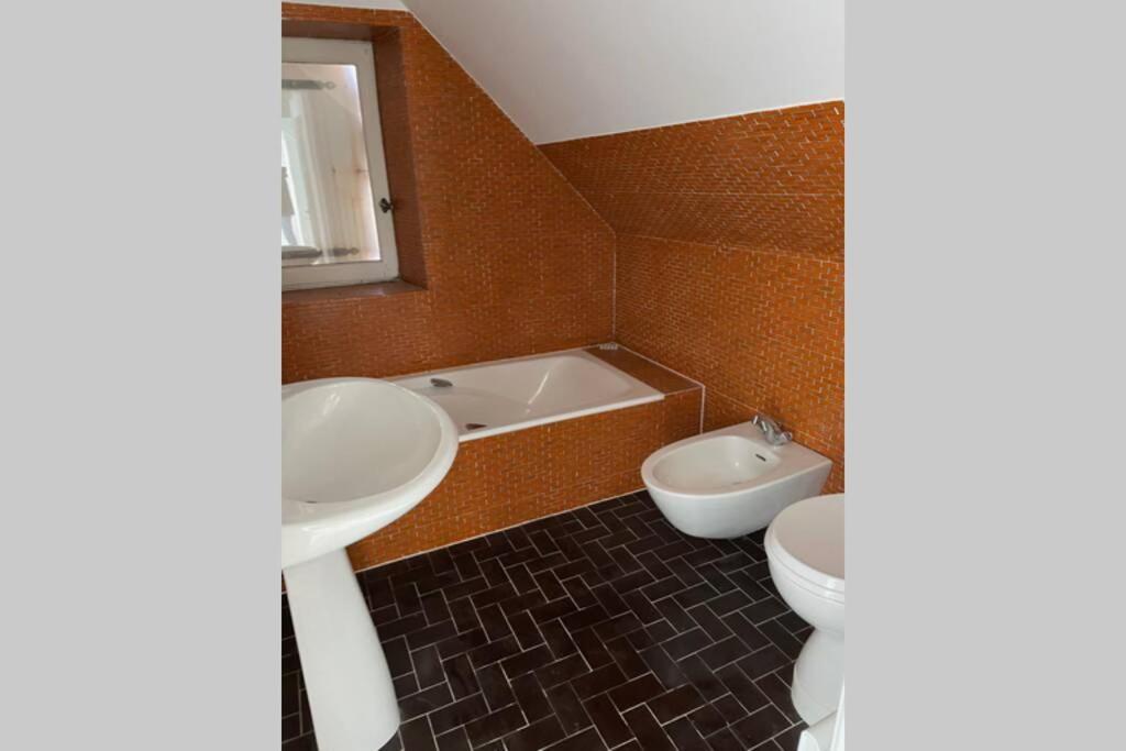 Agon-Coutainville, villa bord de mer Extérieur photo