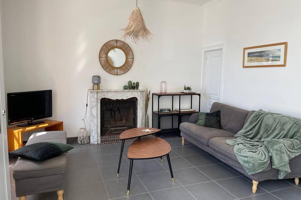 Agon-Coutainville, villa bord de mer Extérieur photo